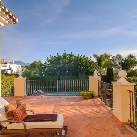 El Paraiso Villa
